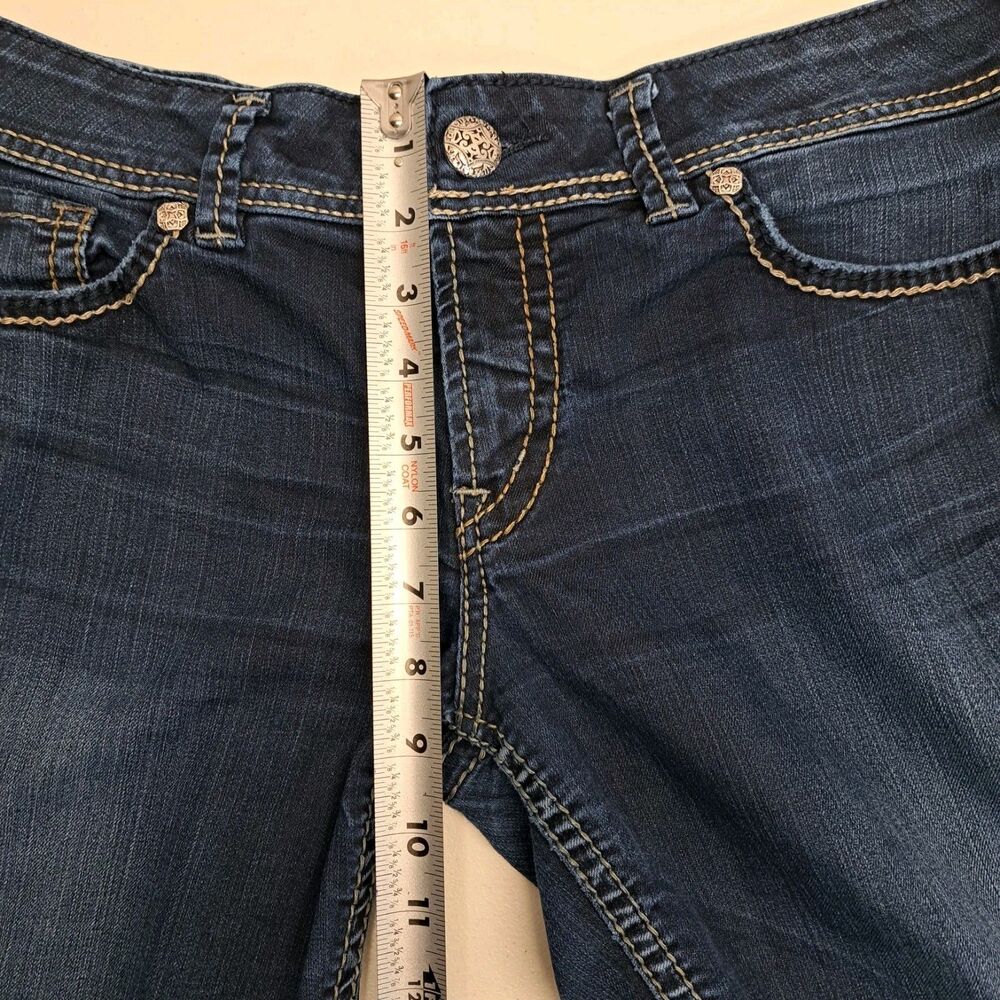 Silver Jeans Women's Size 32 Suki Capri Blue Dark Wash Denim - Picture 7 of 8